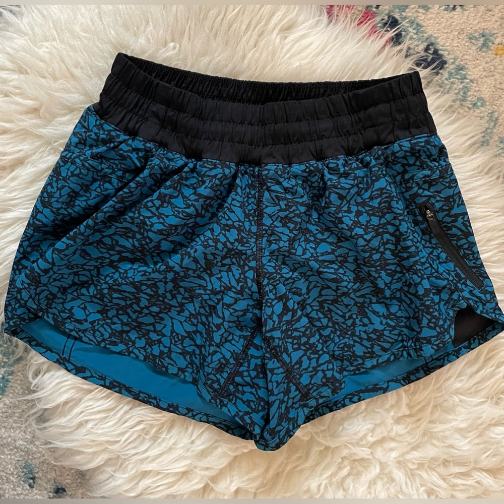 Lululemon Tracker Shorts Teal/Black 6